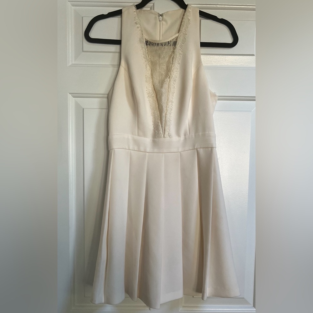 BCBGeneration Little Cream Dress Sz 4